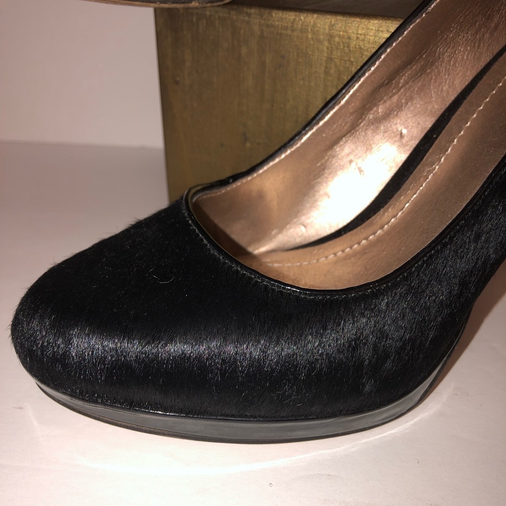 EUC‼️BCBGeneration “TINAS2” Calf Hair Pump -8.5 - Picture 5 of 9